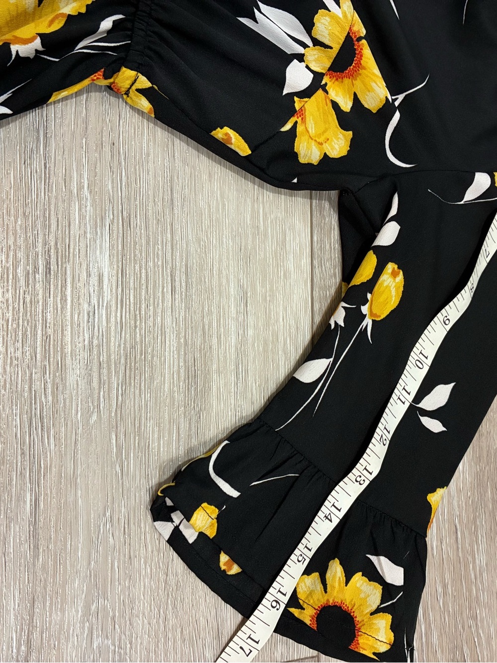 New Look Black Maternity Dress with Yellow Floral Pattern Size 4 - Picture 8 of 9